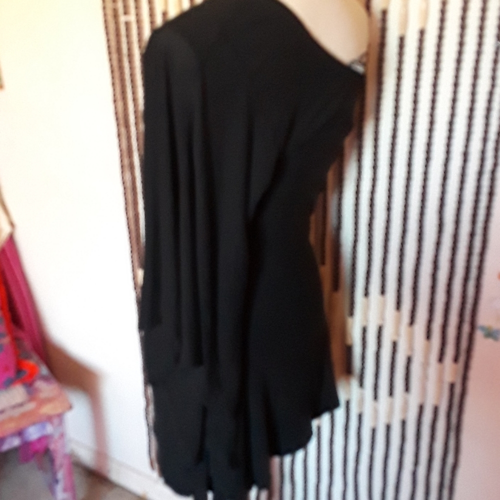 Cute Express Top - Picture 3 of 5